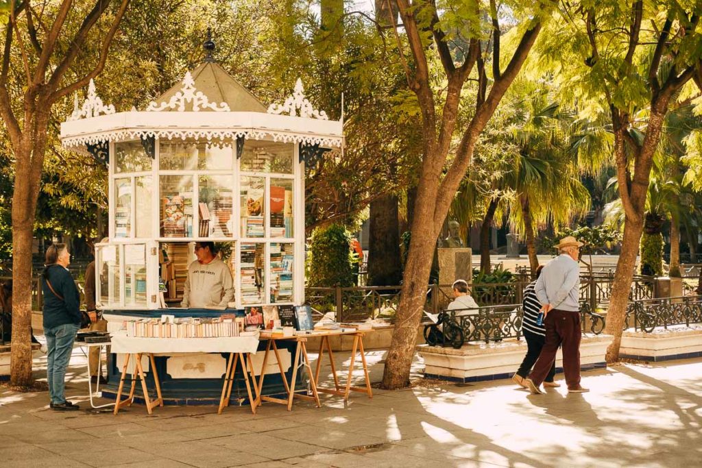 Kleiner Traditionskiosk in Sevilla.