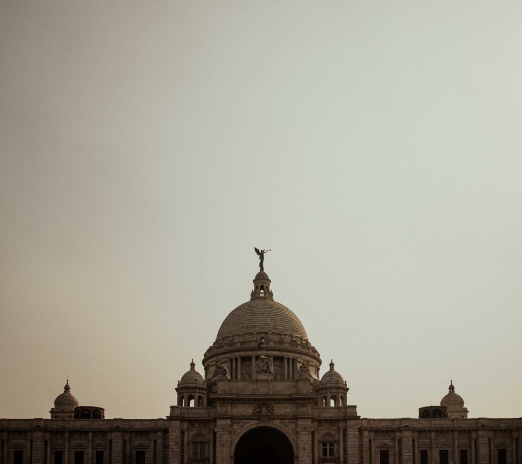 Sightseeing in Kolkata: Victoria Monument.