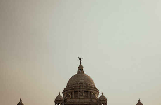 Sightseeing in Kolkata: Victoria Monument.