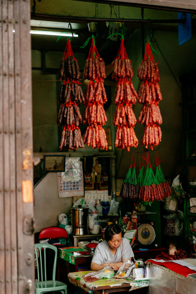 Wurstverkauf in Bangkoks Chinatown