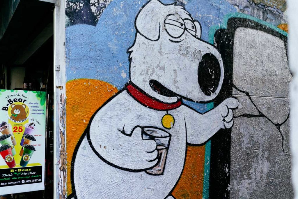 Family Guy in Chiang Mai: Graffiti von Brian Griffin